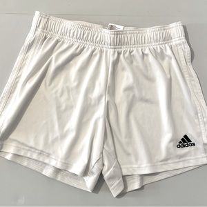 Adidas Women’s Tastigo 19 Shorts Size Medium